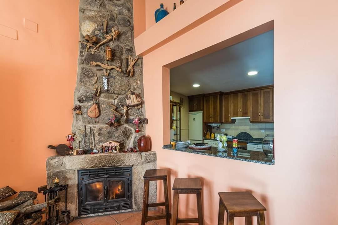 Apartamentos & Casa Rural Boada Con Jardin Interior Y Barbacoa Villamiel Ngoại thất bức ảnh